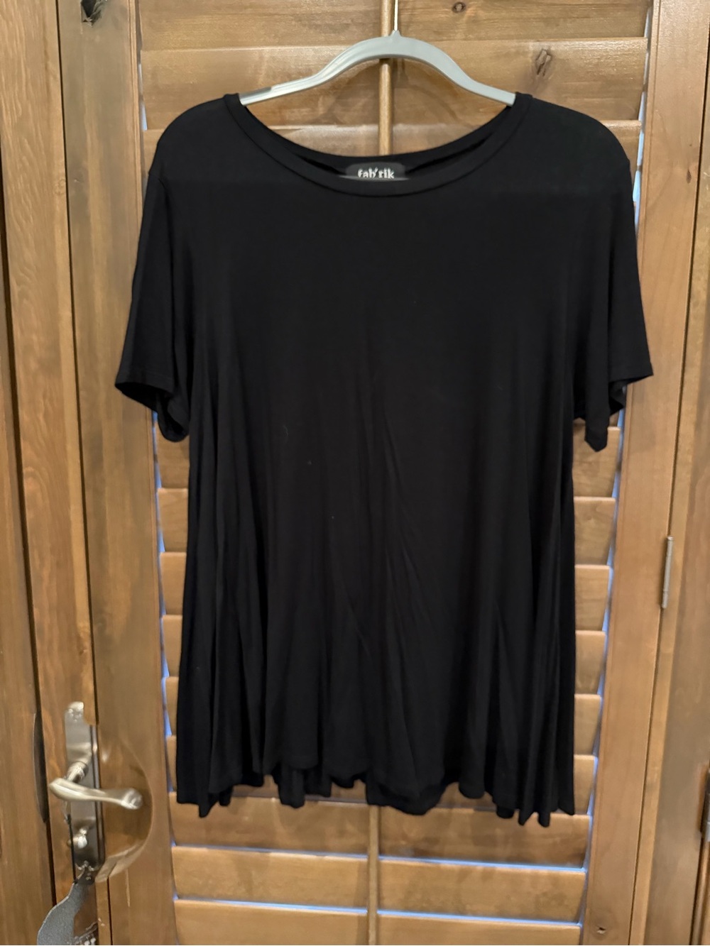 fab'rik Black Short-Sleeve Swing Tee